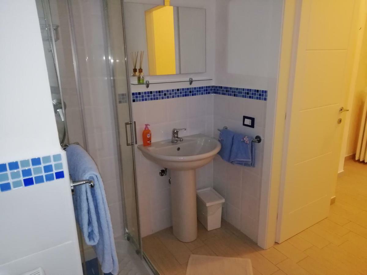 Residenza Il Viale 皮亚琴察 外观 照片